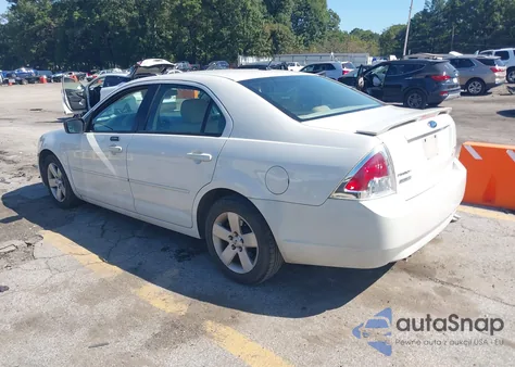 2008 Ford Fusion Se z USA, uszkodzony, nr VIN 3FAHP07Z08R153689